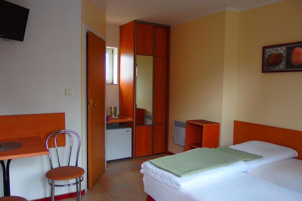 Patio Apartamenty I Pokoje Ниешорце Екстериор снимка